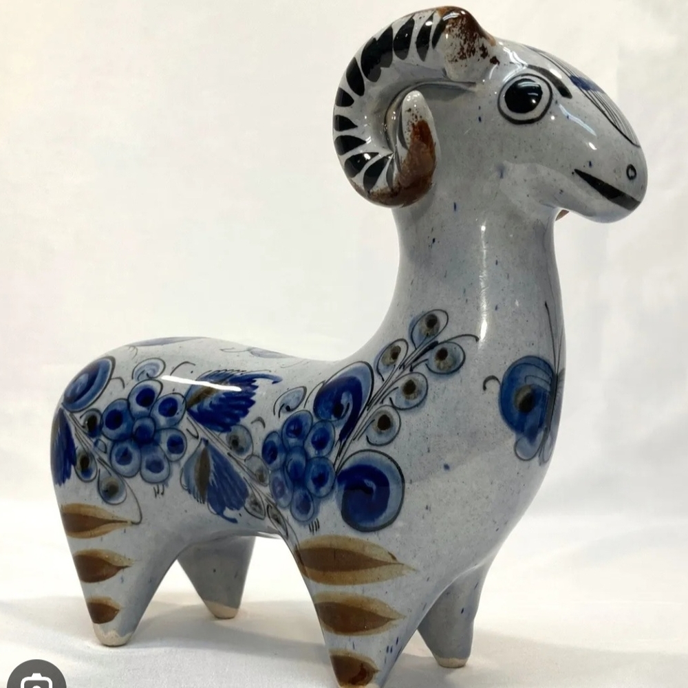 Tonala vintage folk art pottery